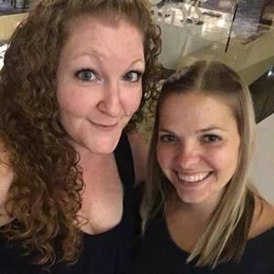 Meet your Posher, Stefanie